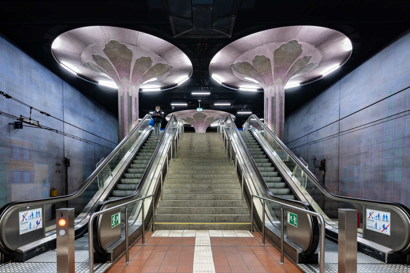 U-Bahn Frankfurt Westend