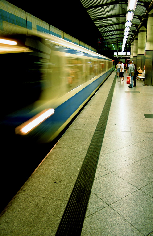 U-Bahn Frankfurter Ring