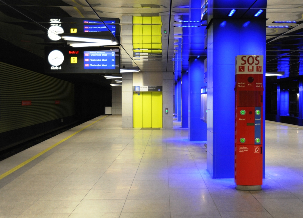 U-Bahn Haltestelle Münchner Freiheit