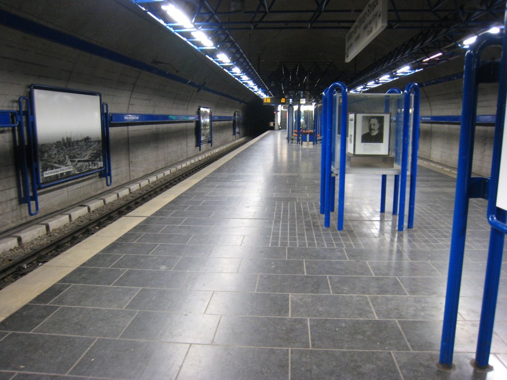 U-Bahn Haltestelle Willem-van-Vloten-Straße in Dortmund