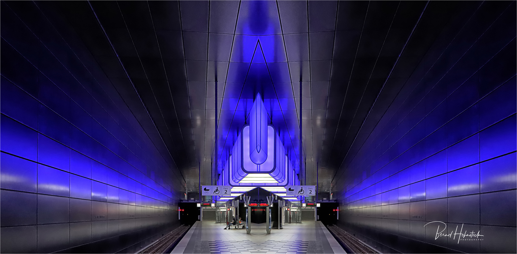 U-Bahn Hamburg ..... HafenCity Universität