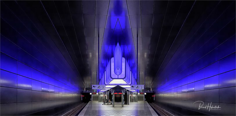 U-Bahn Hamburg ..... HafenCity Universität