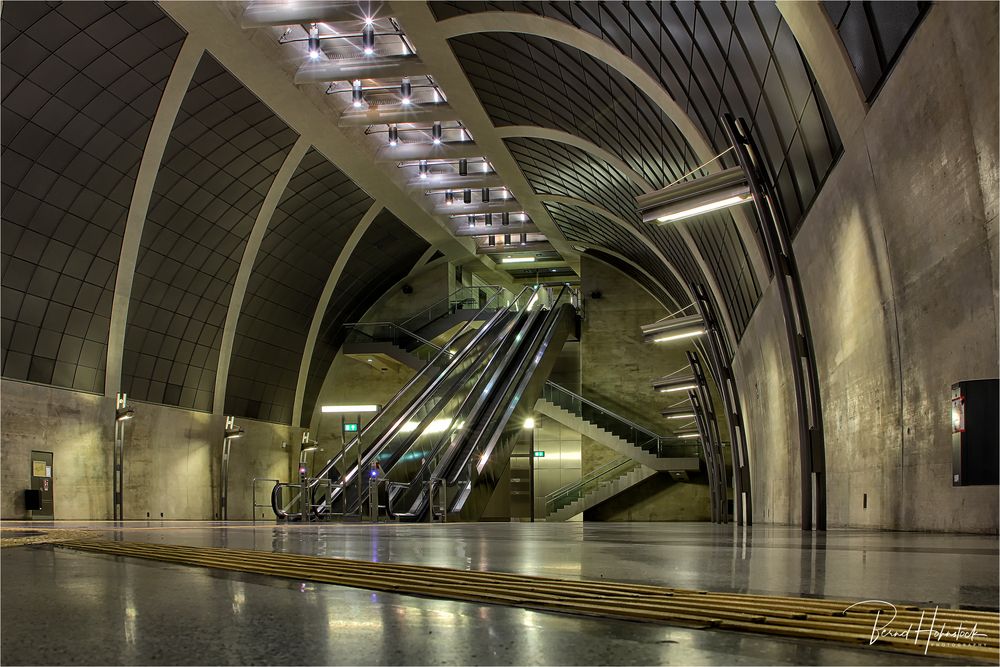 U-Bahn Heumarkt .... 