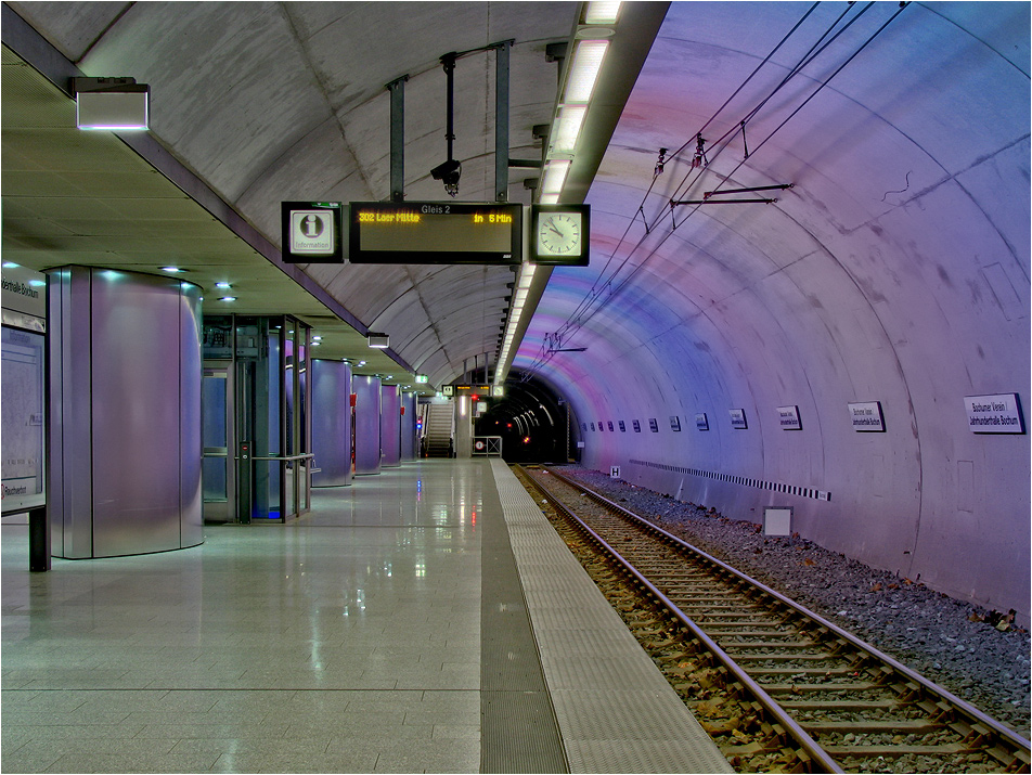 U-Bahn Jahrhunderthalle