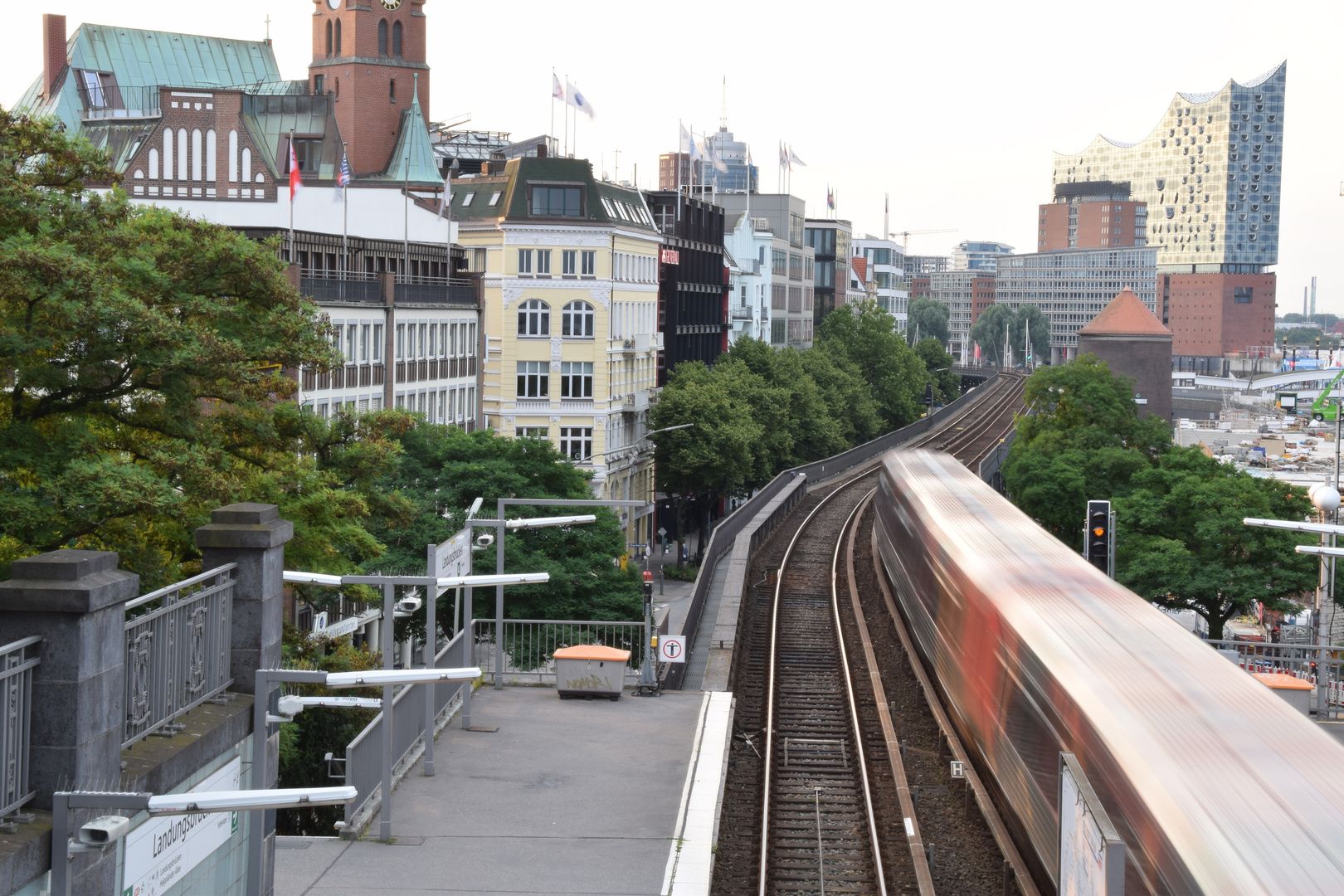 U-Bahn Landungsbrücken