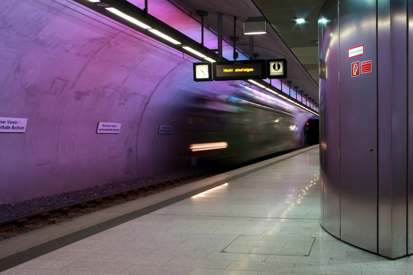 U-Bahn, " Nicht einsteigen "