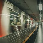 U-Bahn Spiegel beweglich 
