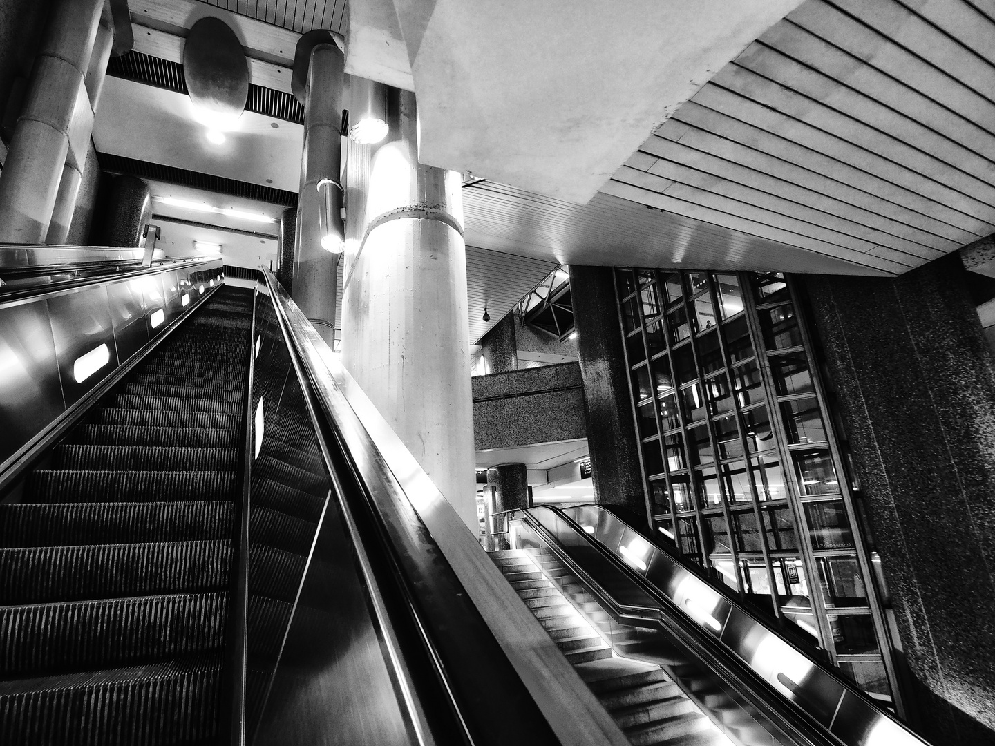 ubahn station Foto & Bild architektur, fotokunst, bahnhöfe & gleise