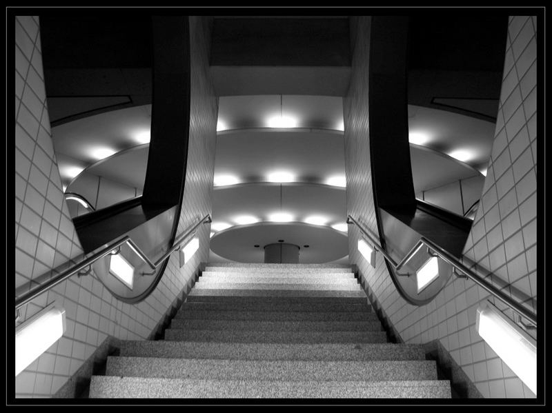 U-Bahn Station "Bockenheimer Warte", Frankfurt 2006