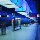 U-Bahn Station in Blau