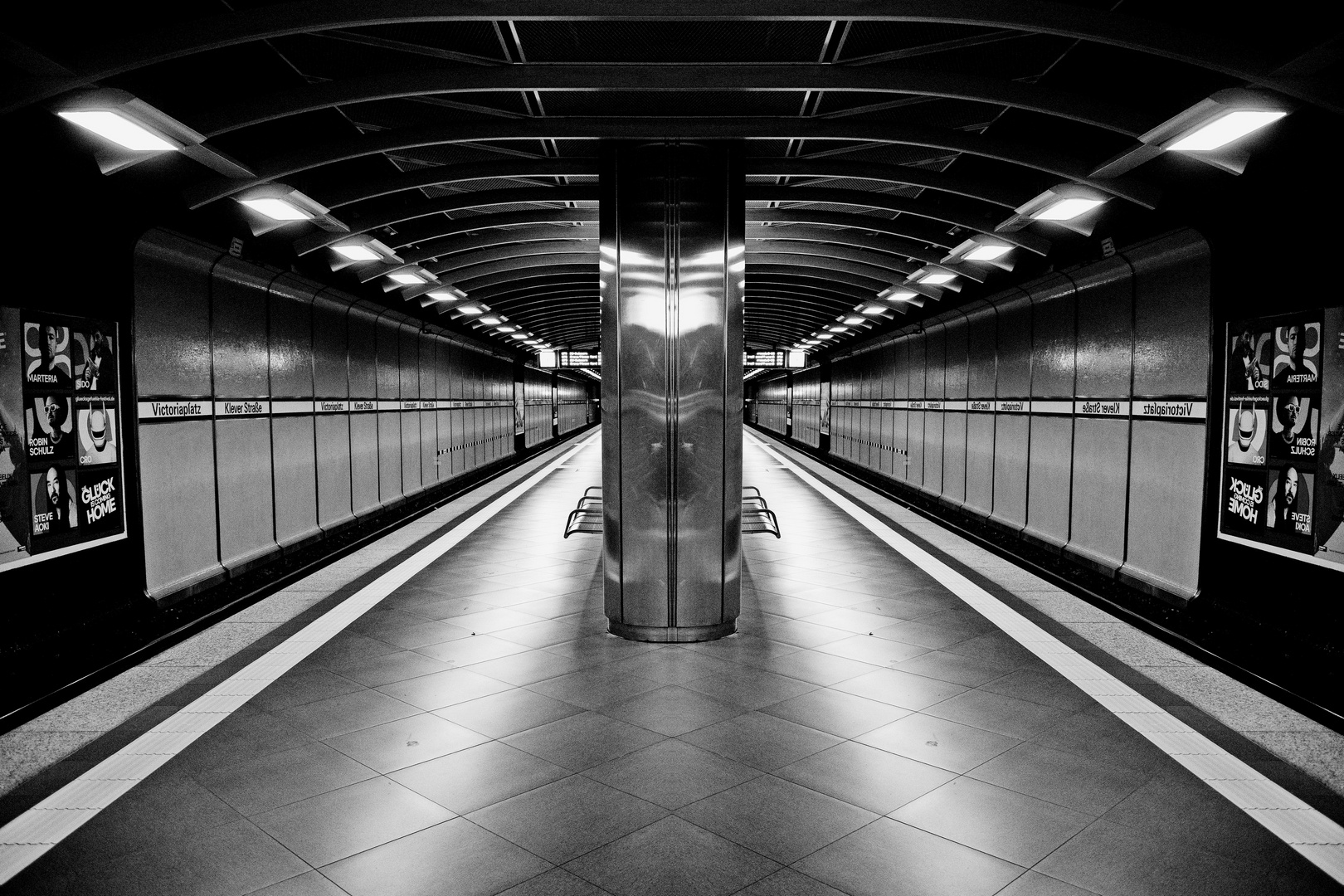 U-Bahn Station Klever Straße / Golzheimer Friedhof 