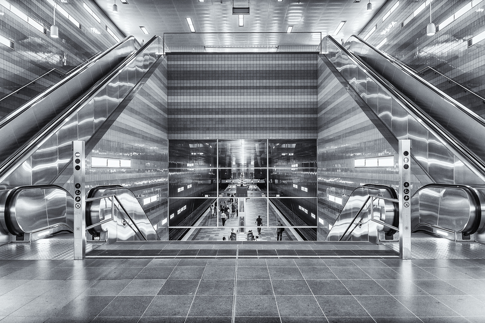 U-Bahn Station Überseebrücke