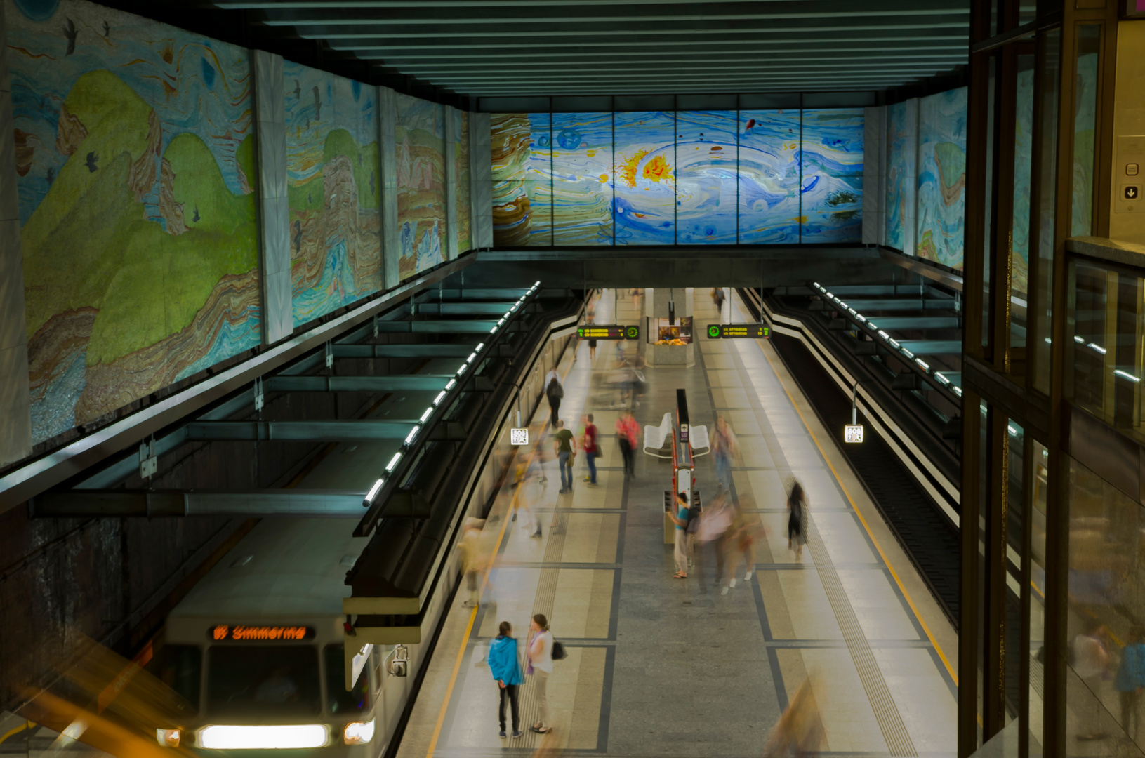 U-Bahn Station Wien, Volkstheater