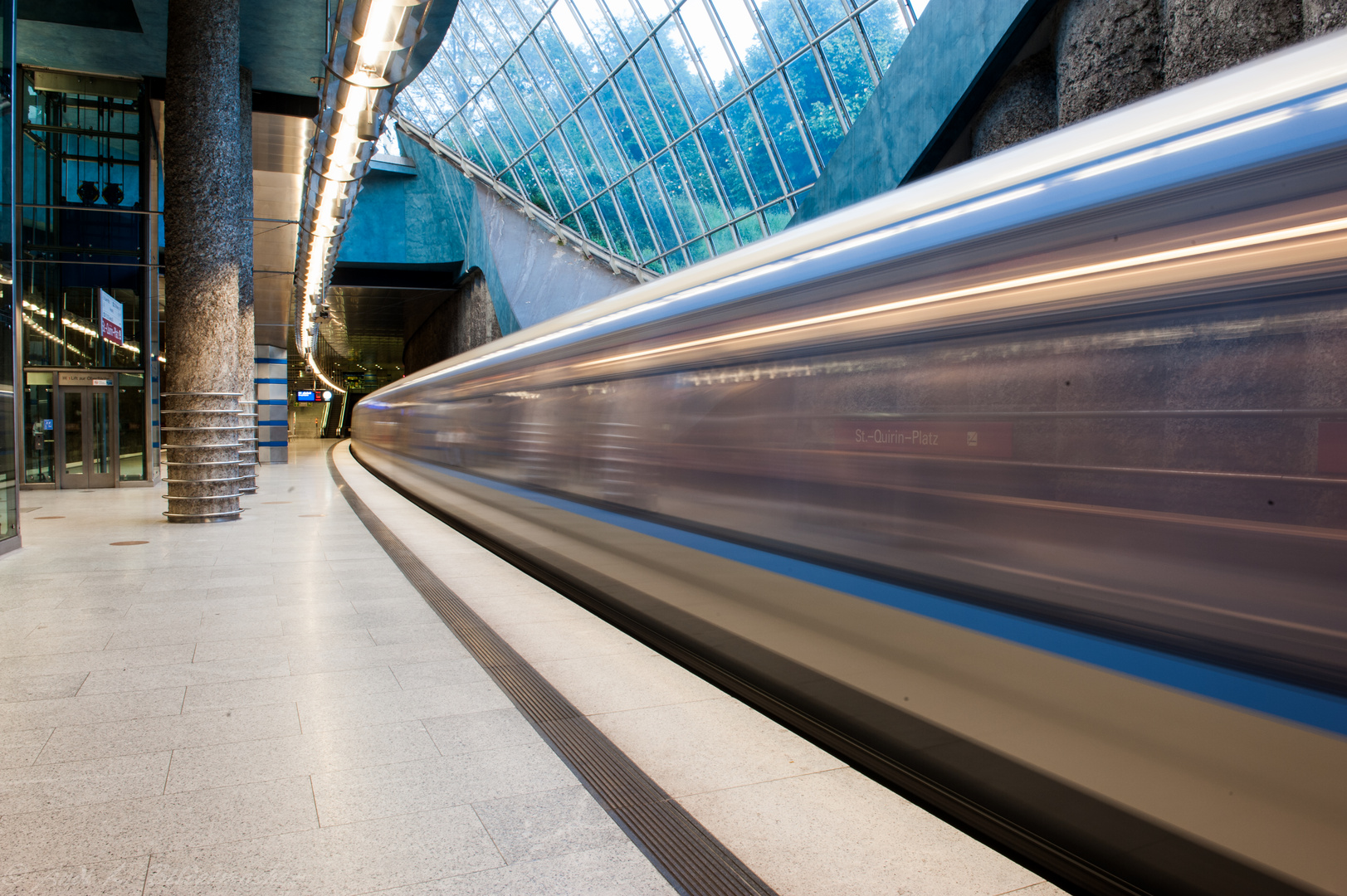 ~U-Bahn-Tour- St. Quirin-Platz ~~~~