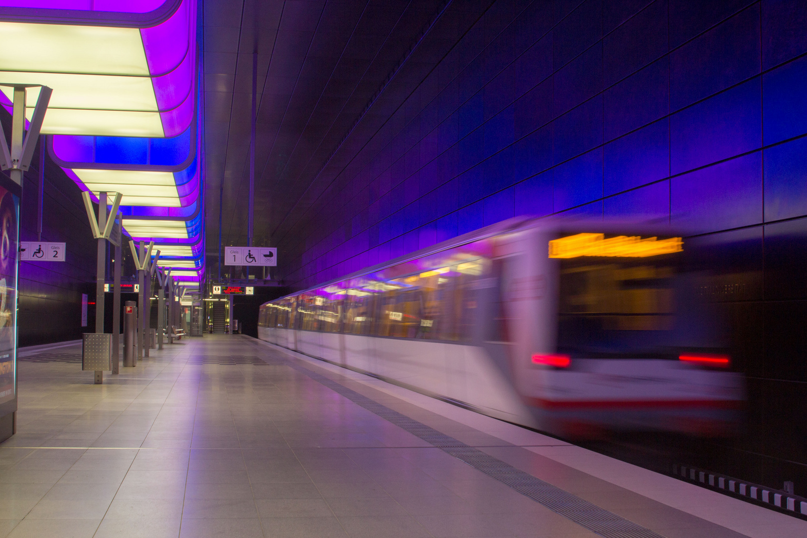 U Bahn Universität Hamburg