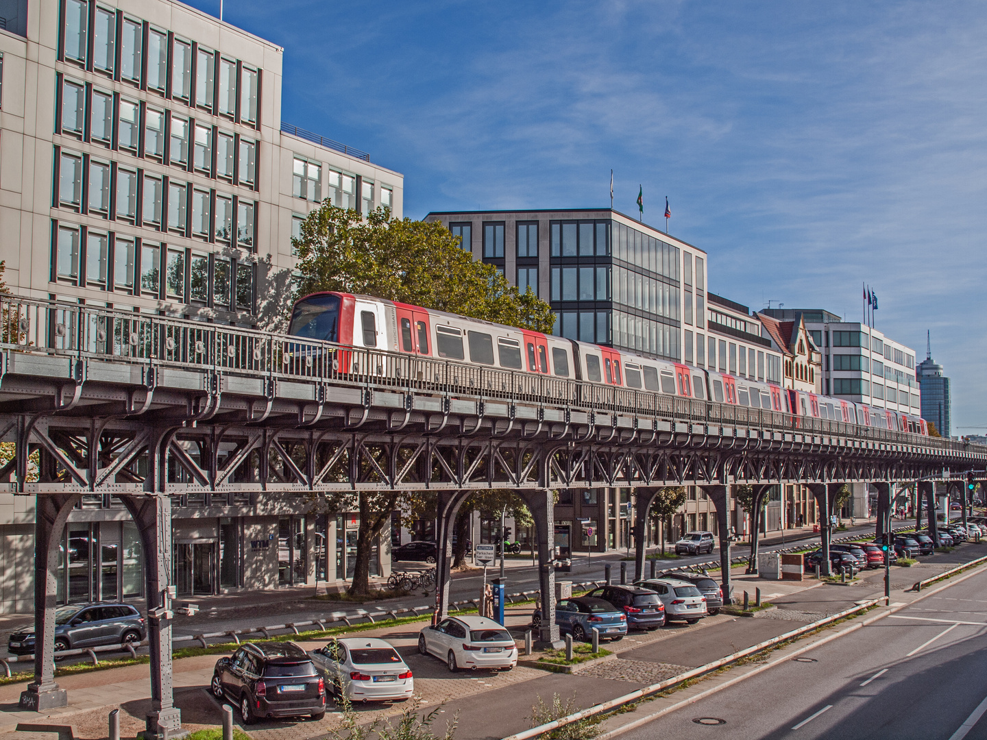 U-Bahn-Viadukt bei den Landungsbrücken