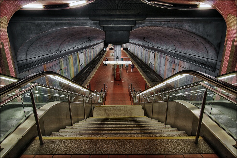 * U-Bahn Westend *°