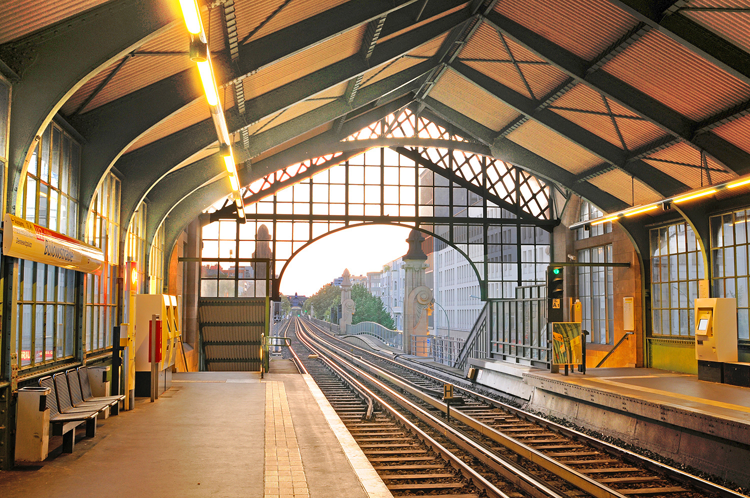 U-Bahnhof Bülowstraße