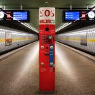 U-Bahnhof #color