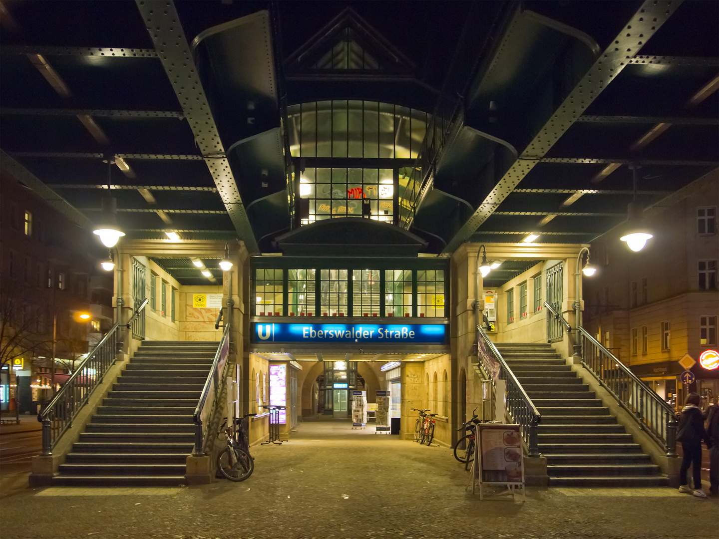 U-Bahnhof Eberswalder Straße, Prenzlauer Berg