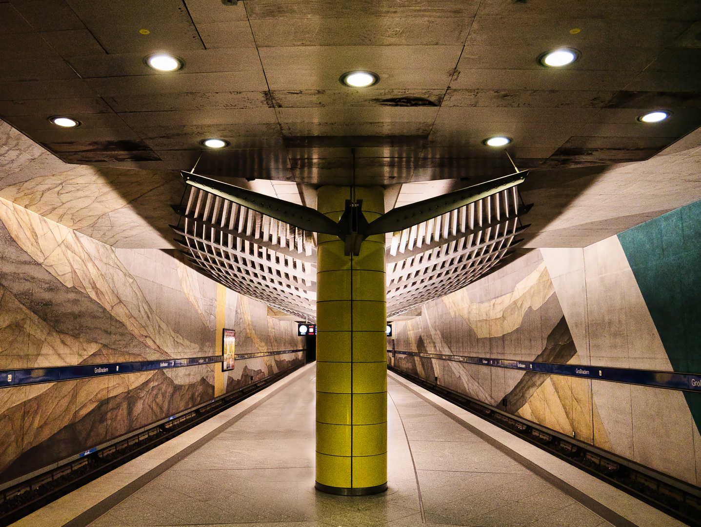 U-Bahnhof Großhadern