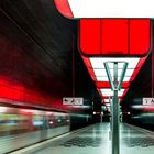 U-Bahnhof HafenCity Universität / RGB-rot