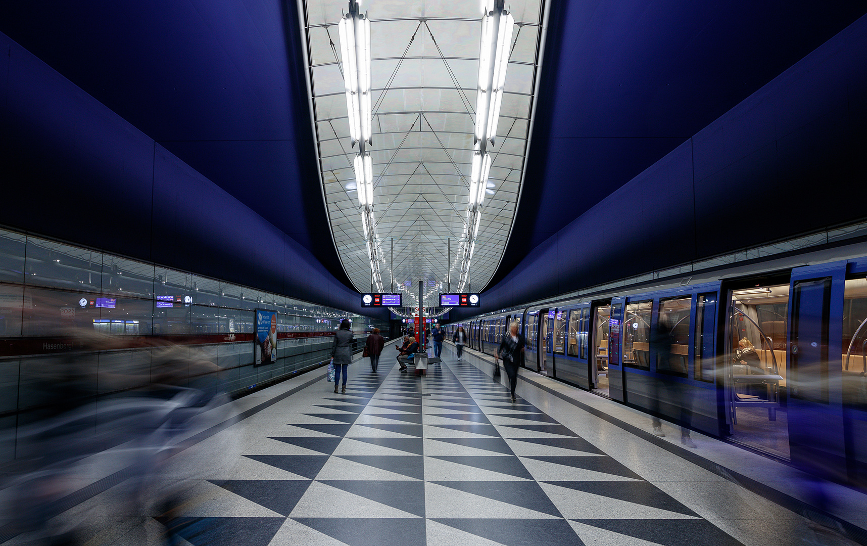 UBahnhof Hasenbergl Foto & Bild world, münchen, architektur Bilder