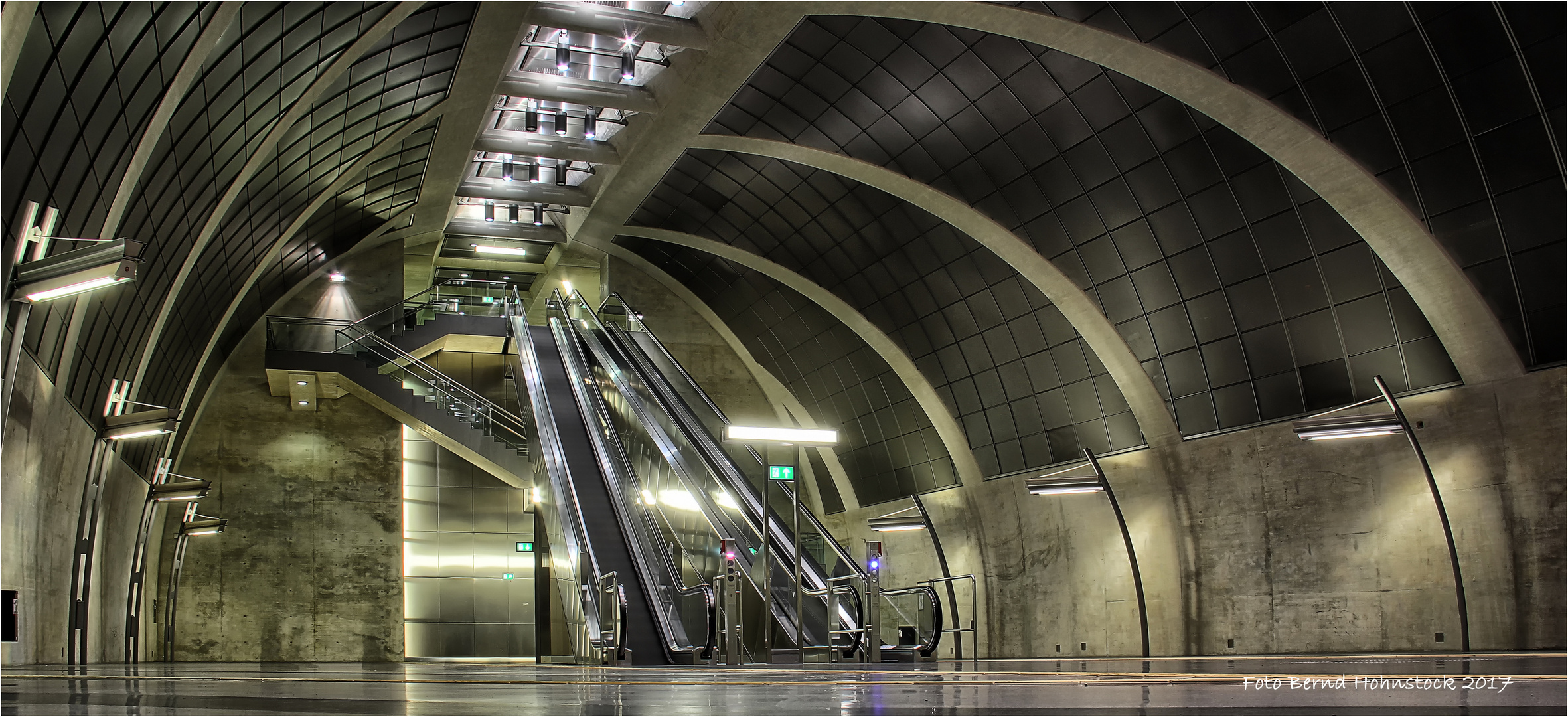 U-Bahnhof Heumarkt zu Köln am Rhein ....