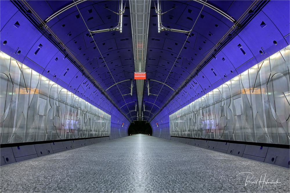 UBahnhof Rathaus Foto & Bild bahn, langzeitbelichtung