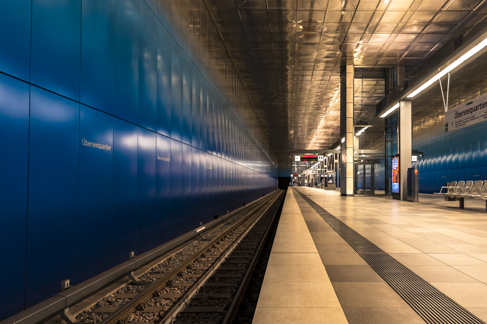 U-Bahnhof Überseequartier