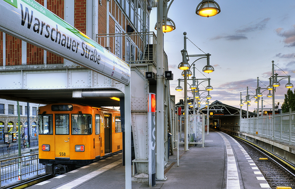 UBahnhof Warschauer Straße Foto & Bild world, berlin