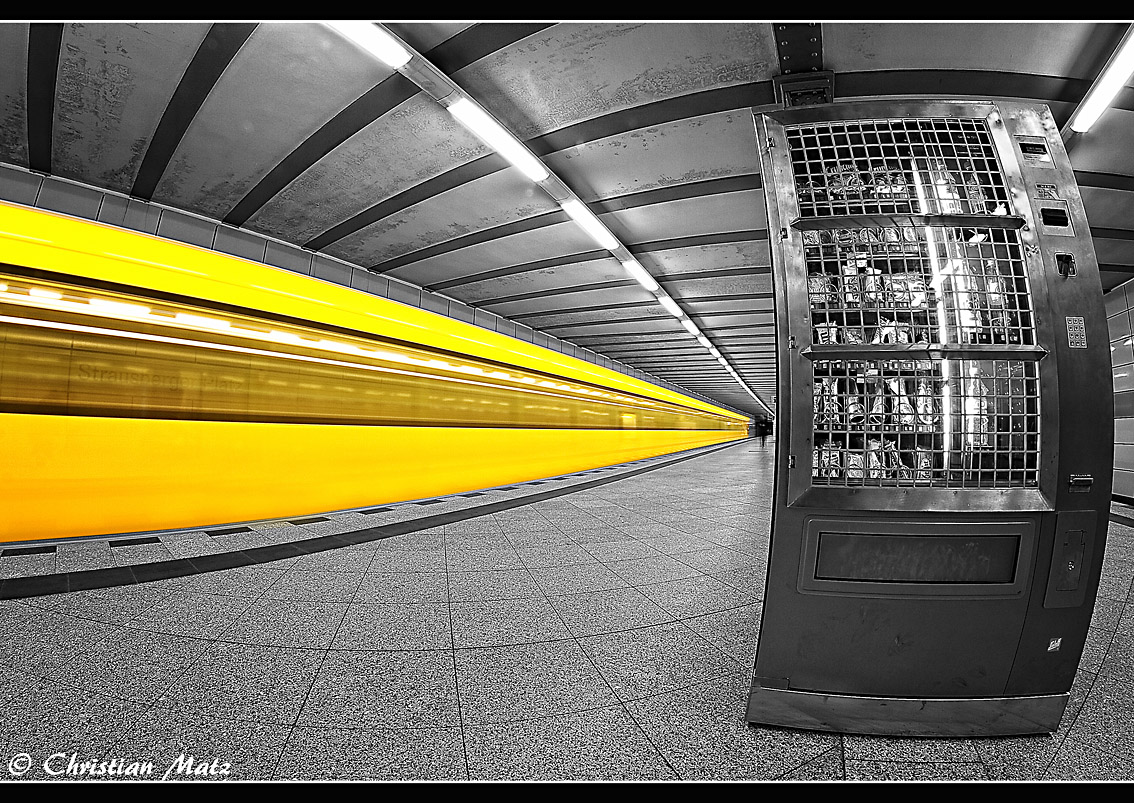 U-Bahn@night