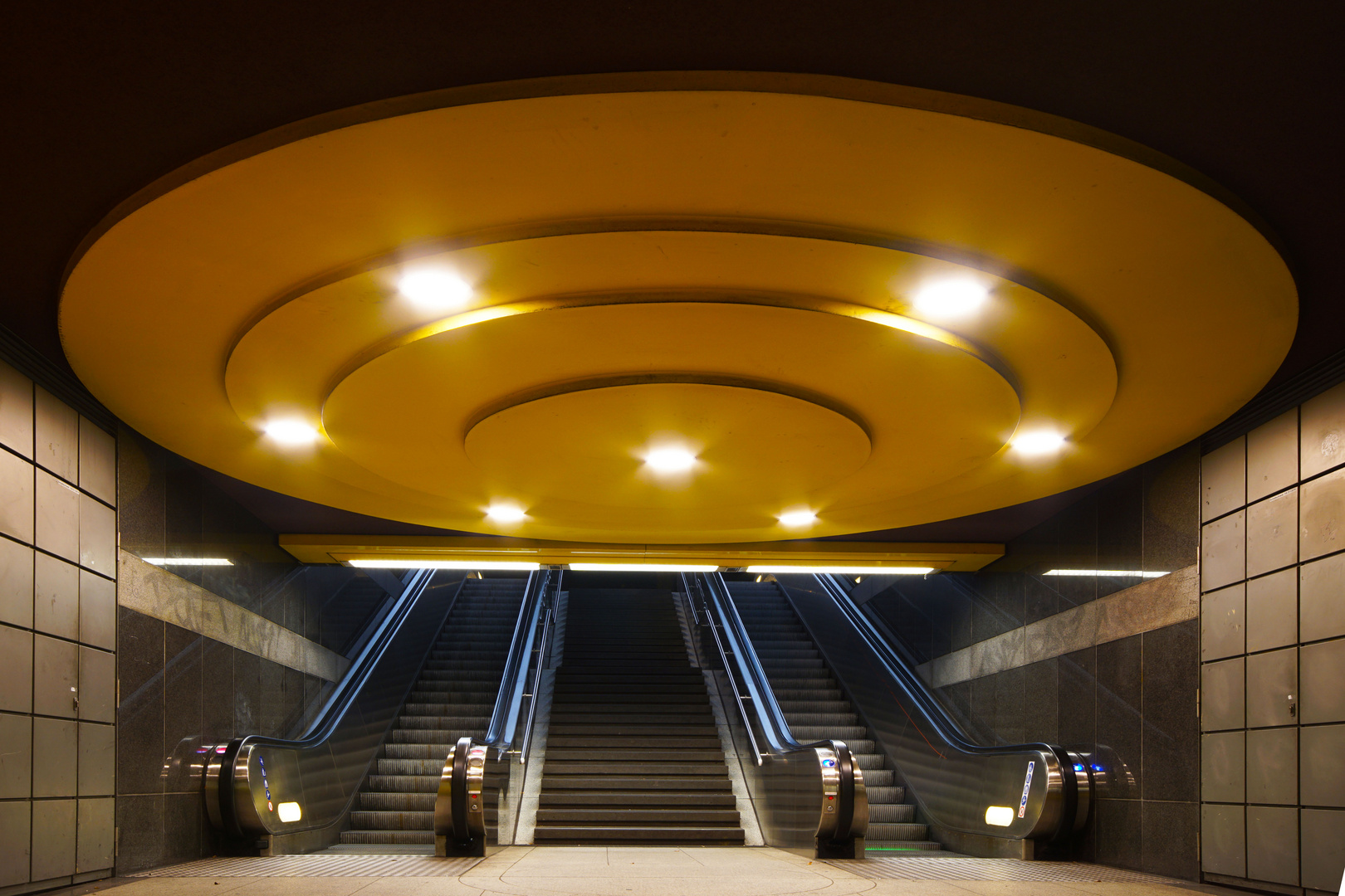  U Bahnstation Bonn Heusallee Museumsmeile