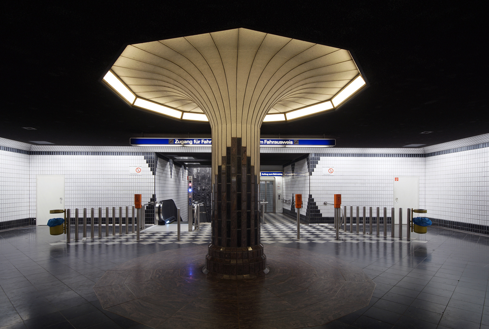 U Bahnstation Deutsches Bergwerk Museum