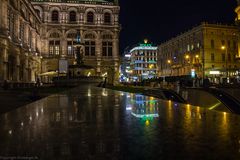 U-Bahnstation "Wiener Staatsoper"