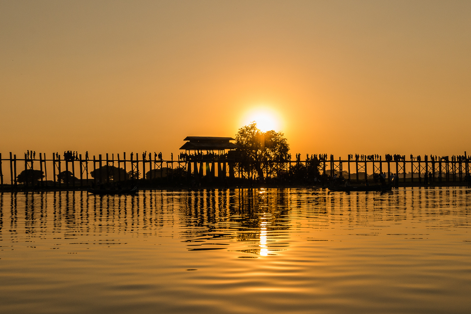 U Bein Bridge