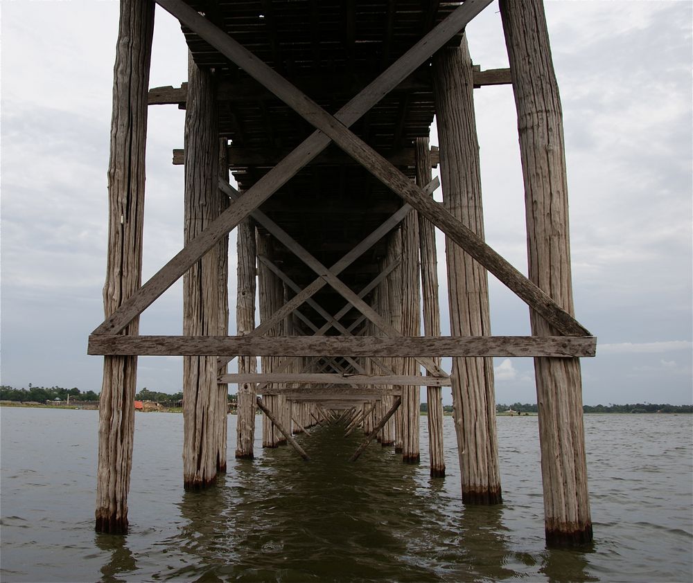 U-Beinbrücke, Unterkonstruktion, burma 2011