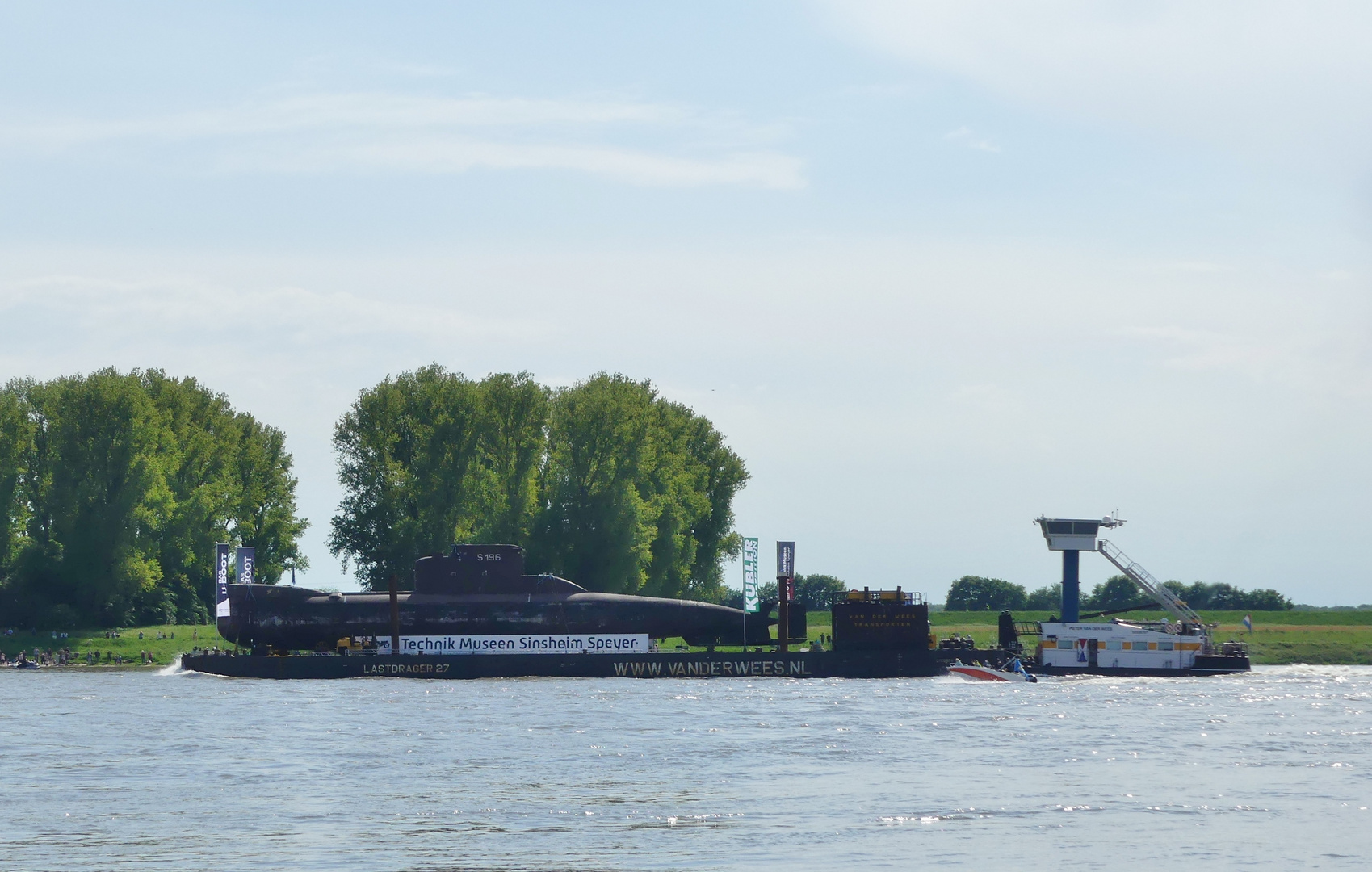 U-Boot auf dem Weg ins Technik-Museum nach Sinsheim Speyer ...
