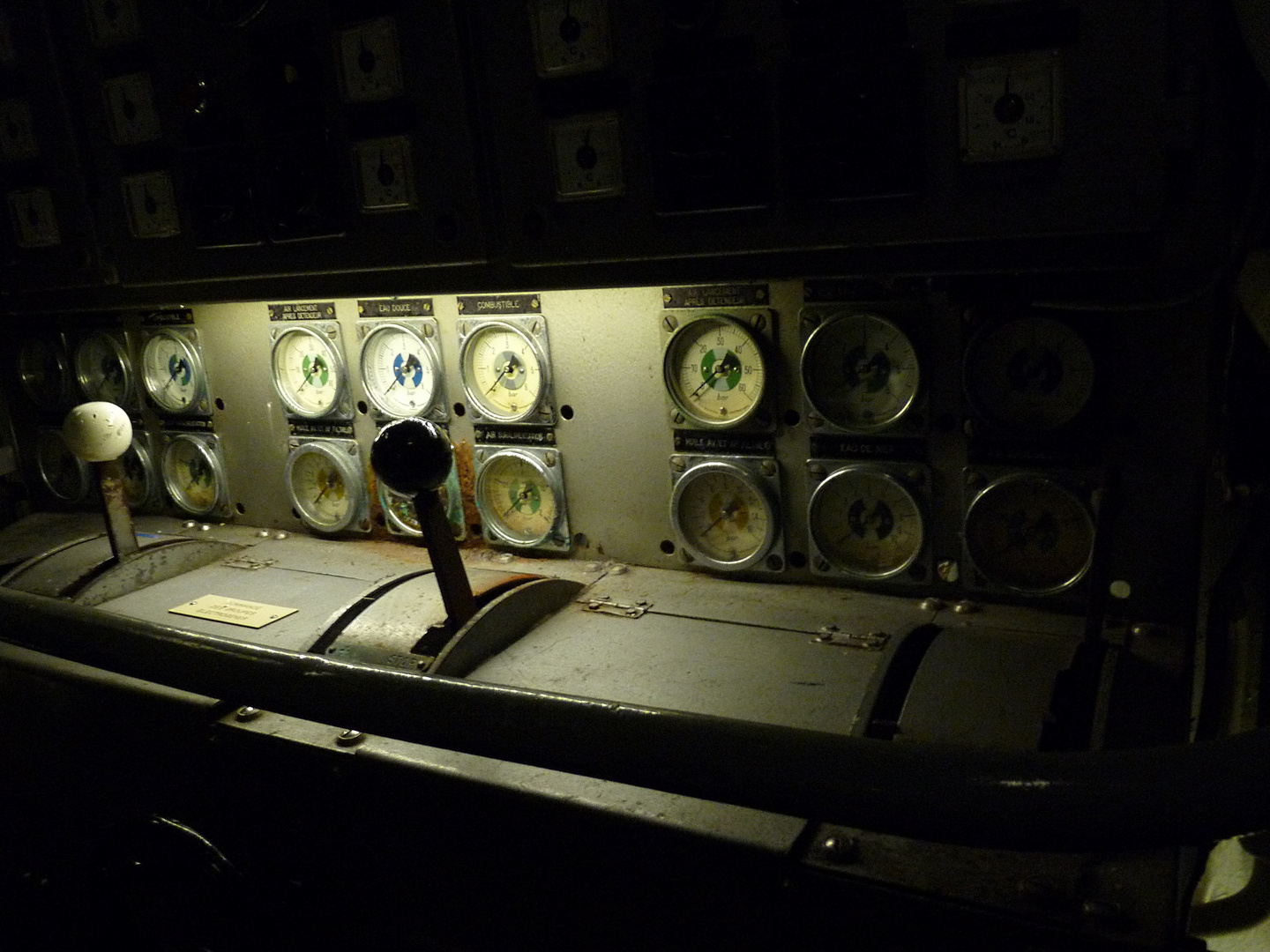 U-Boot Cockpit in St. Nazaire