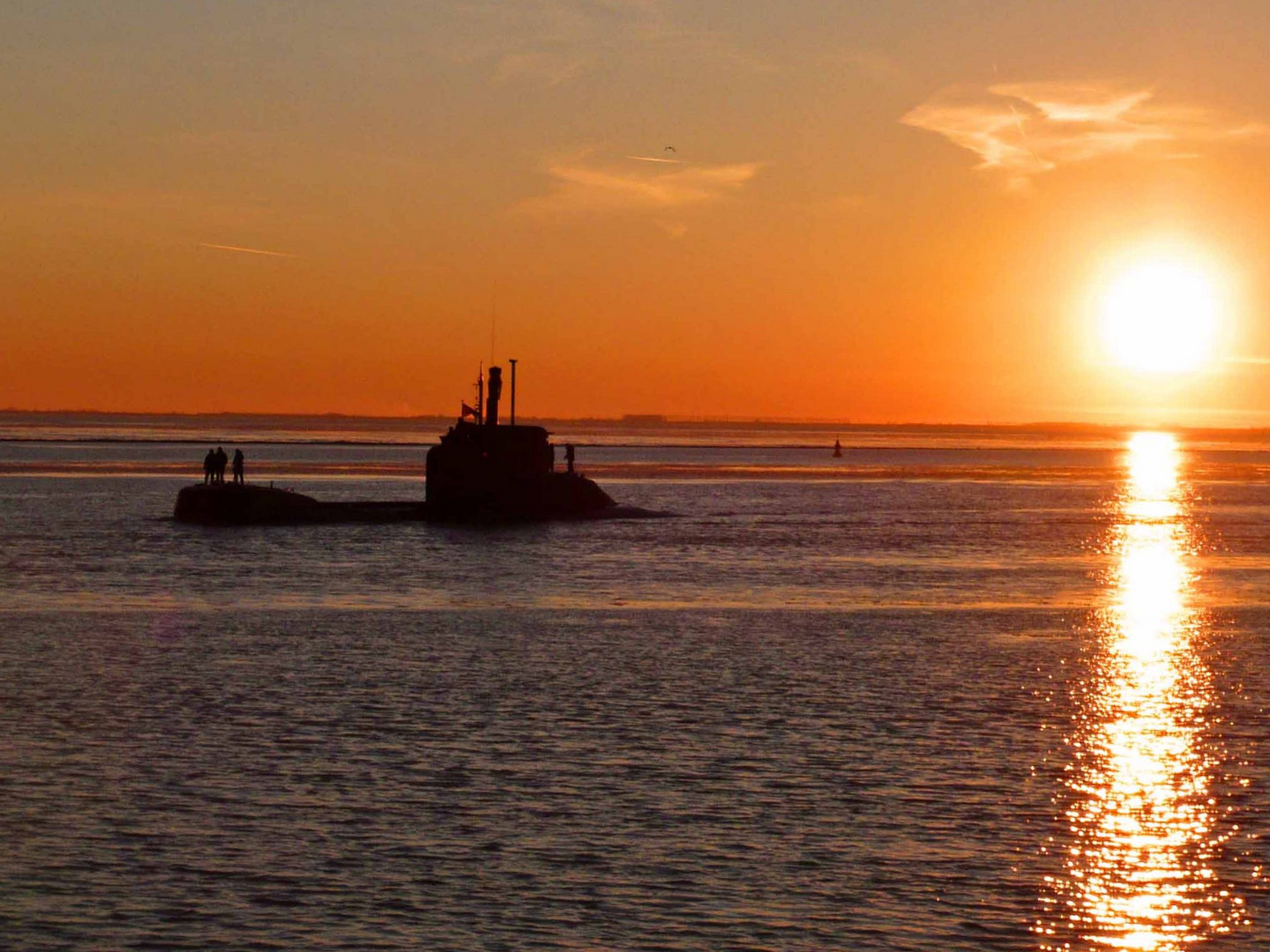 U-Boot in Sonnenuntergang