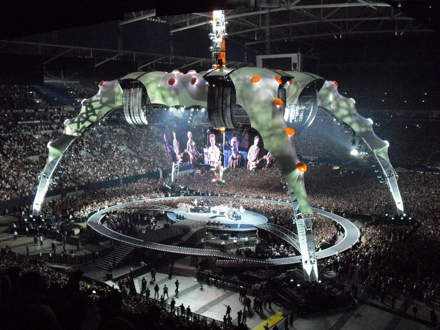 U2 on tour 360° - #2