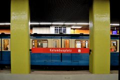 U2 - UBahn-Foto- Tour - nächster Bahnhof