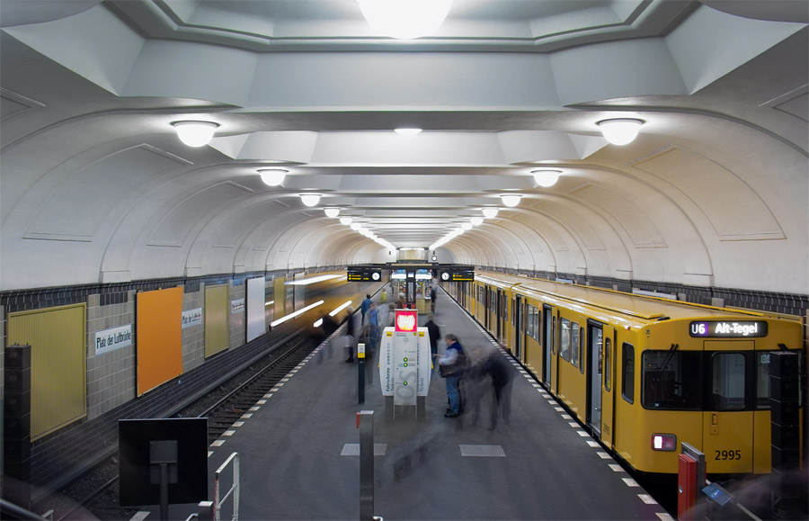 U6 - Platz der Luftbrücke Teil 2