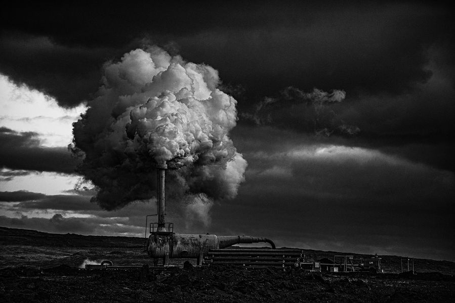 UD3_4731-bw 240 Geothermal cloud