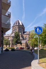 Uden - Promenade - St Petruskerk