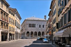 Udine - Strasse und Loggia del Lionello