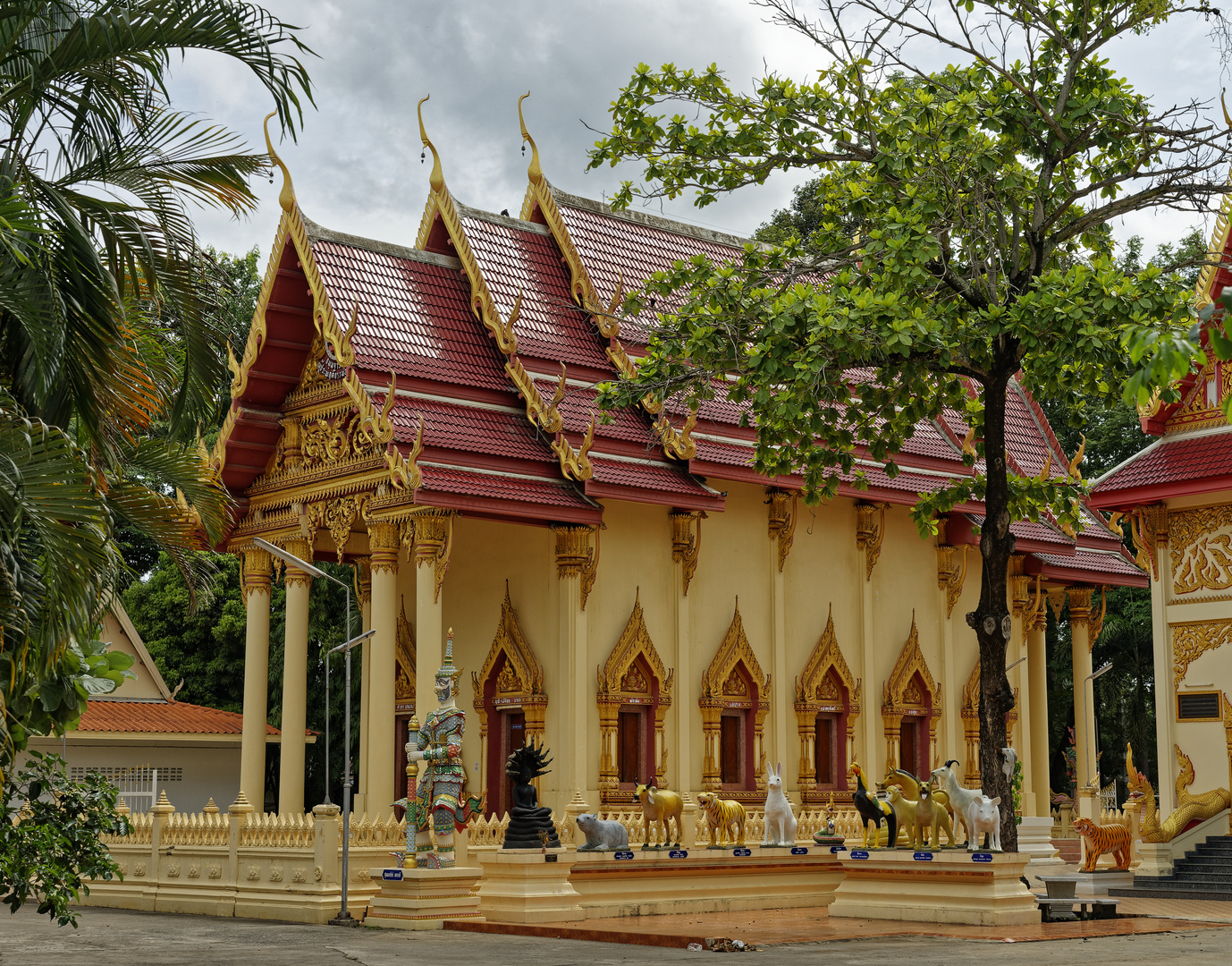 Udon Thani - Wat Atsurawihan