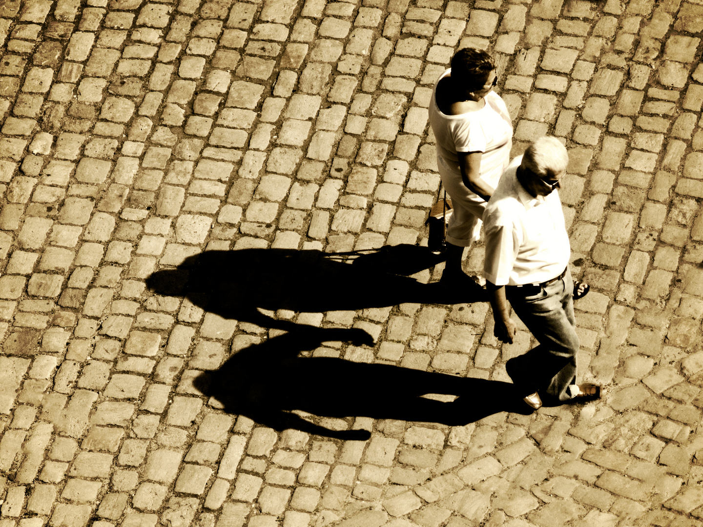 U B E R D A U E R T Foto Bild Streetfotografie Mit Menschen In Street Menschen Bilder Auf Fotocommunity