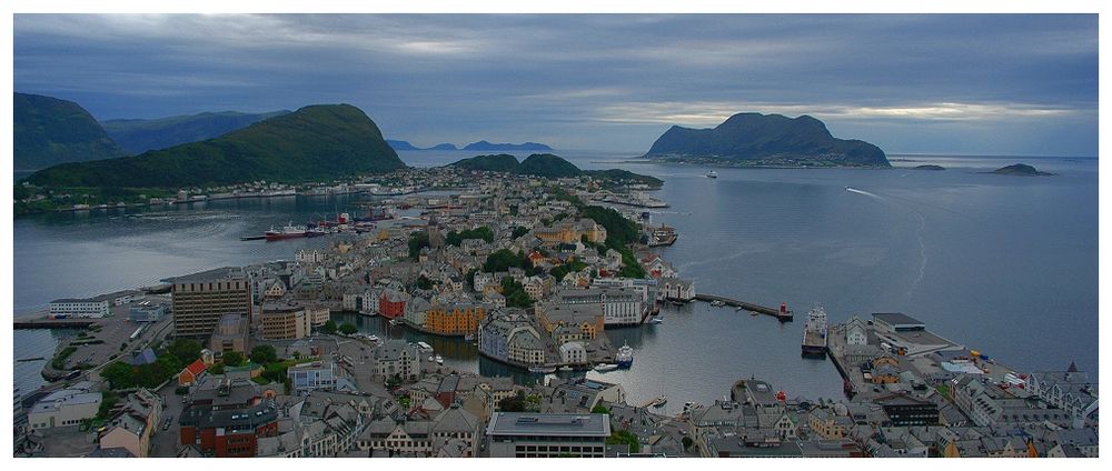 Über Alesund