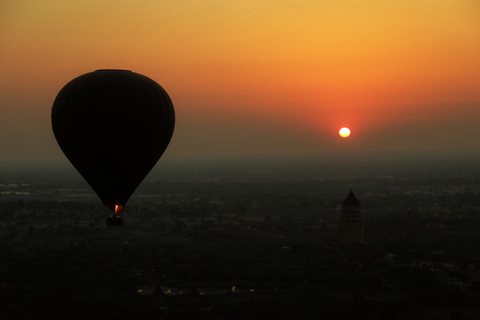 über Bagan